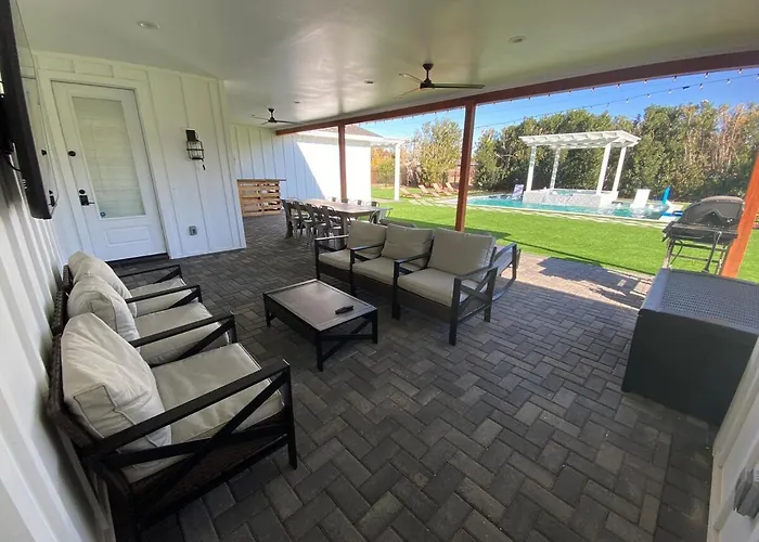 Holiday home The Phoenix